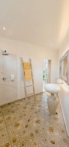 Bathroom, Central Canggu Guesthouse, Badung