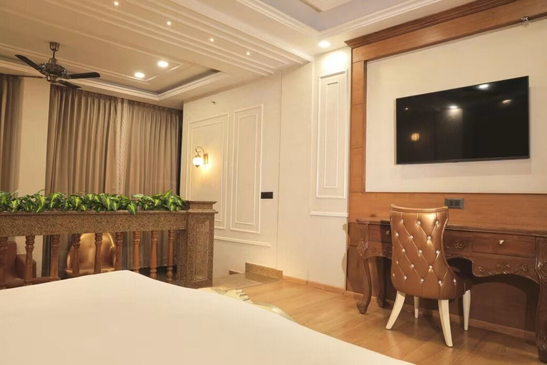 Room 2, Blueworld Castles, Kanpur Nagar