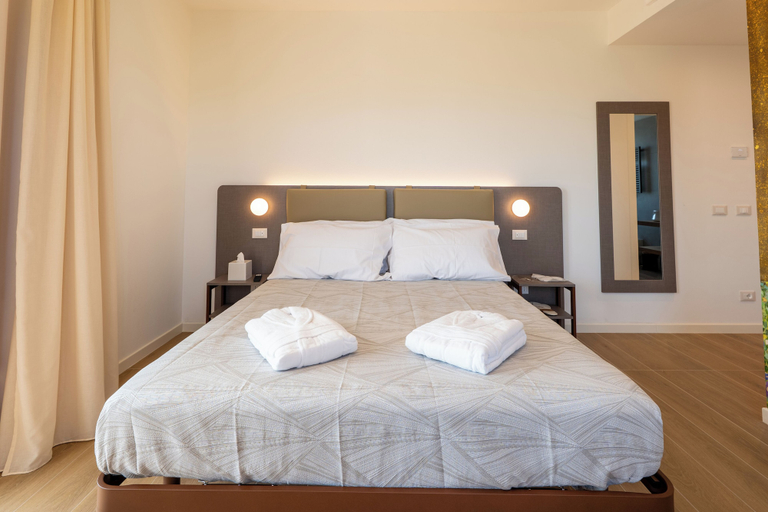 Room 4, Borgo Riparossa, Grosseto
