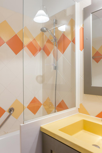 Bathroom 4, Residence Pierre & Vacances Les Citronniers, Alpes-Maritimes