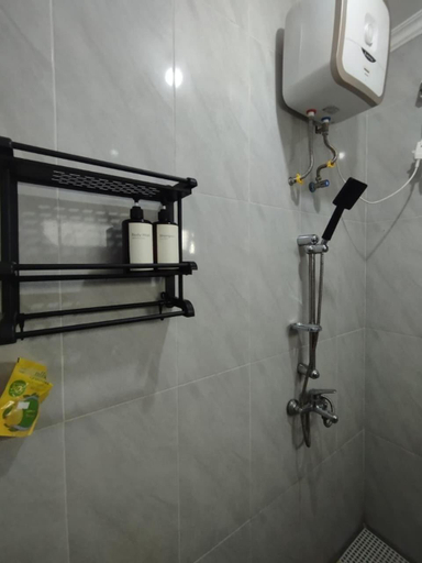 Bathroom 4, Casa de Vie Homestay, Malang