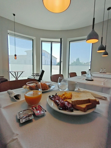 Dining, ModernInfluence, Porto
