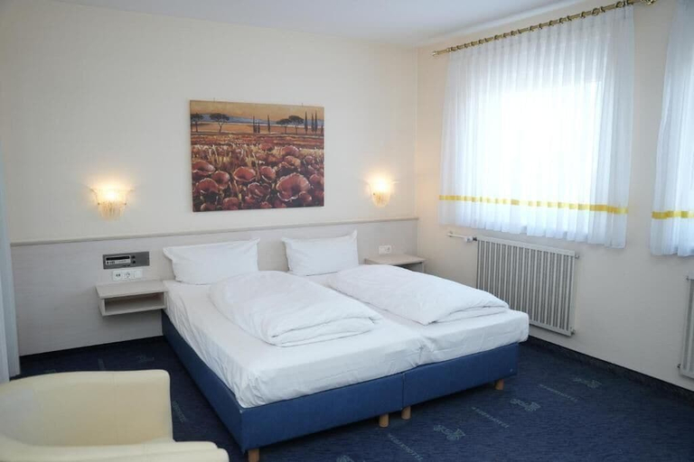 Bedroom 4, Weber Residenz, Mannheim
