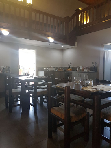 Food & Drinks 5, Blue Sparrow Guest House, Nkangala