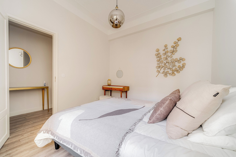 Room 3, Nomads By Sta Catarina Flats - Friends, Porto