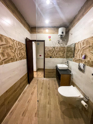 Bathroom, Mayank's The Rudraksh Resort, Nainital