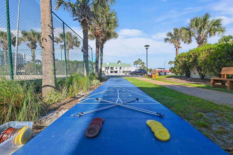 Sport court 2, Shoreline Towers T/h 10 3 Bedroom Condo, Okaloosa