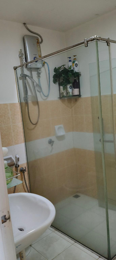 Bathroom, Studio One Bedroom KTC, Kota Bharu