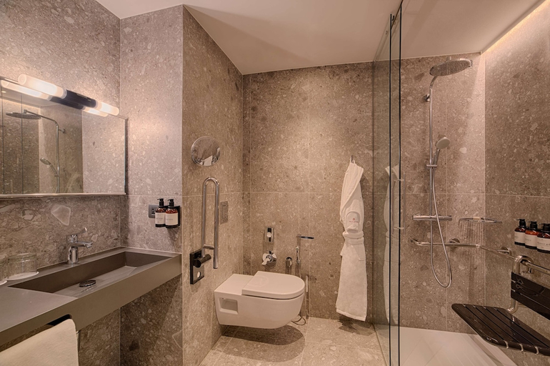 Bathroom 5, NH Collection City Life, Milano