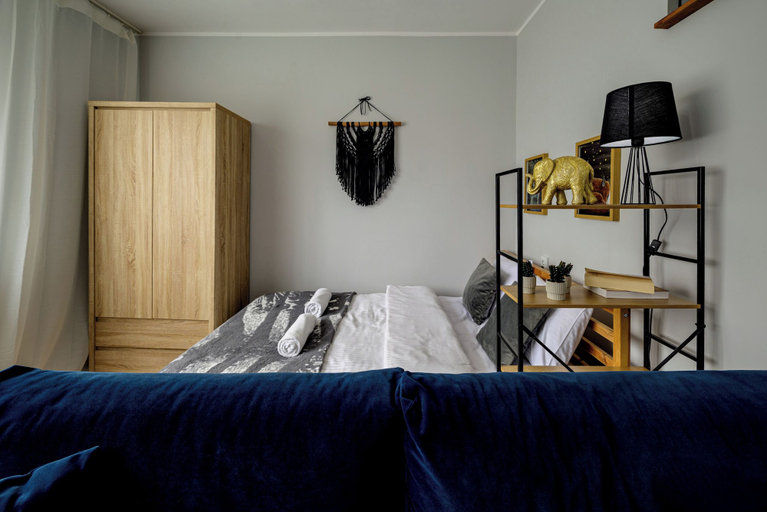 Room 5, RentPlanet - Apartament Zdrowa, Środa Śląska