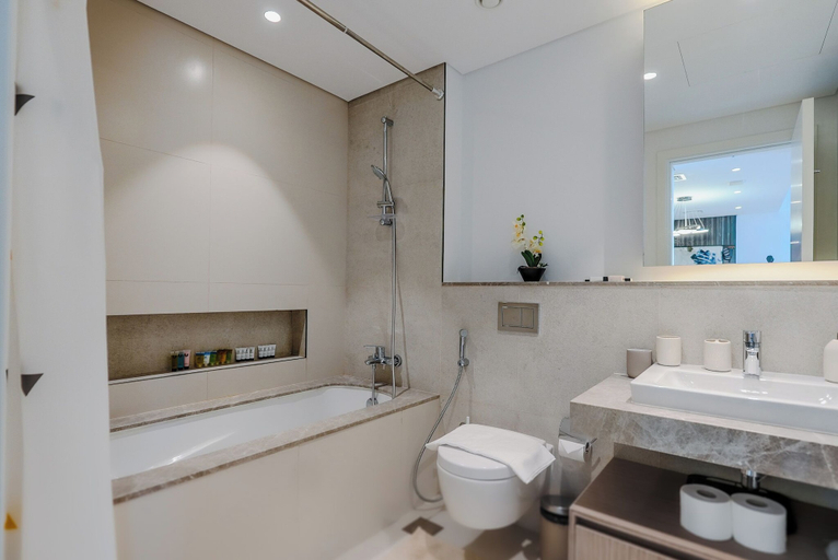 Bathroom 4, The Grand Residences - Creek Harbour, Dubai