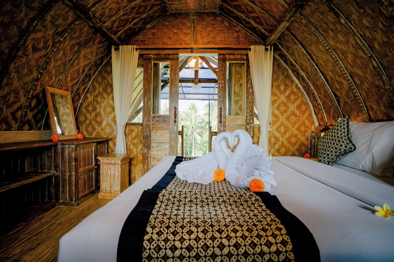 Room 2, Alvia Joglo House with Private Pool, Gianyar