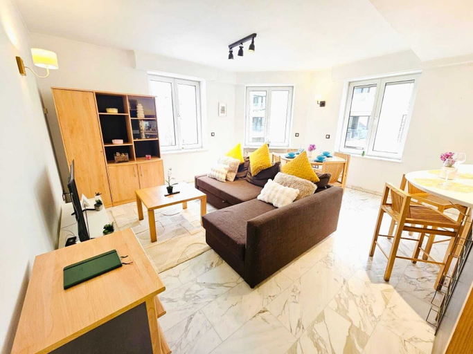 Living area 3, Smart Retreat next to Luxembourg Station, Luxembourg