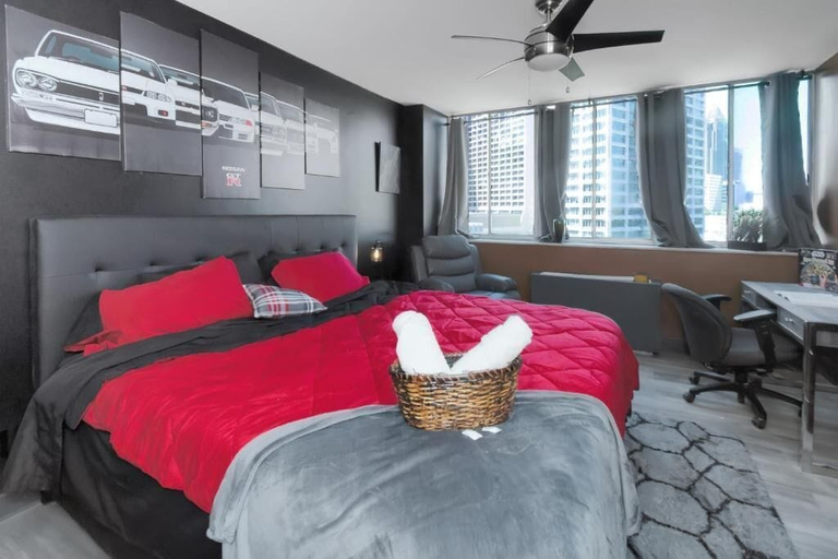 Room 5, Urban Oasis Luxe King Suites City Views, Atlanta
