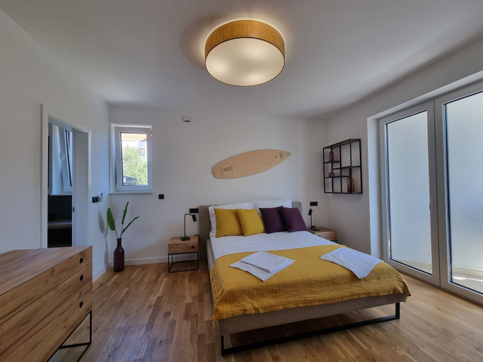 Room 3, Summer Color, Novalja