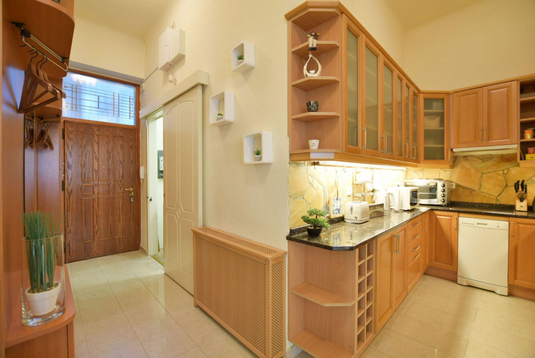 Others 4, Ultra central apartment at Synagogue, Budapesti