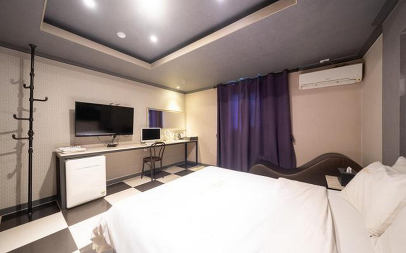 Bedroom 4, Suwon (Seryu Station) O2L, Suwon