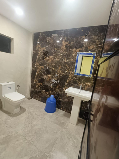 Bathroom, SAI GUEST house, North Goa