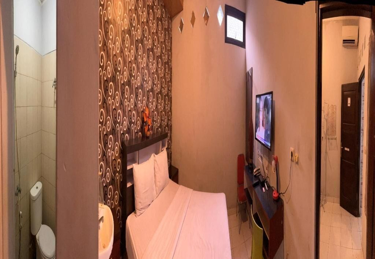 Others 3, Hotel Star 88, Sleman