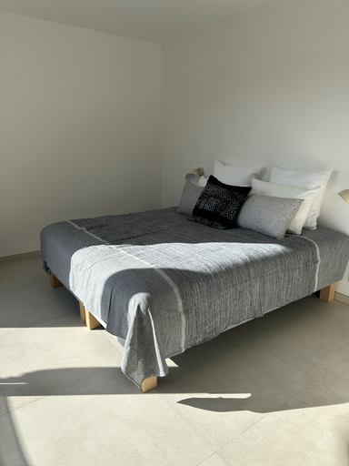 Room 4, Les villas Vangarone, Corse-du-Sud