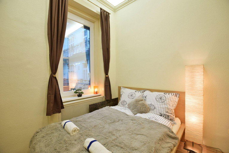 Bedroom 2, Ultra central apartment at Synagogue, Budapesti