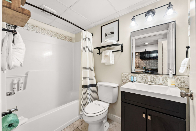 Exterior 4, The Ambassador - Unit C5 - Studio King - On Pool Deck, Bay