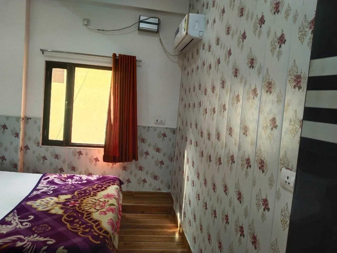 Bedroom 5, Hotel Silsila, Varanasi