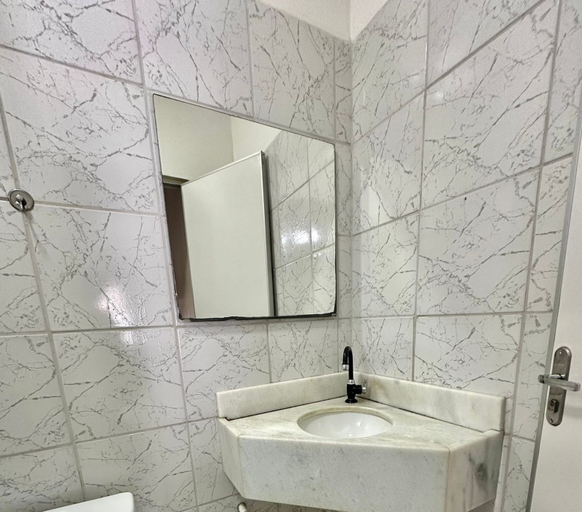 Bathroom 4, Hotel Império, Santarém