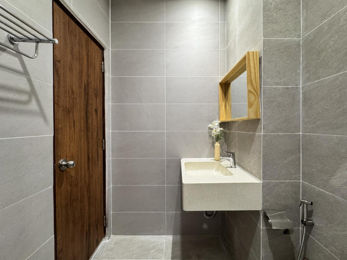 Bathroom 3, CityHouse NEST DC Urban Lumen, Ho Chi Minh City