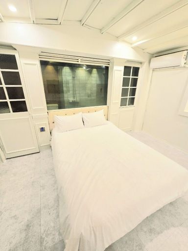 Room 4, Shim Stay, Anyang