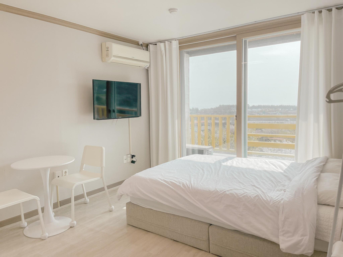 Bedroom 2, The West Byeonsan Resort, Buan