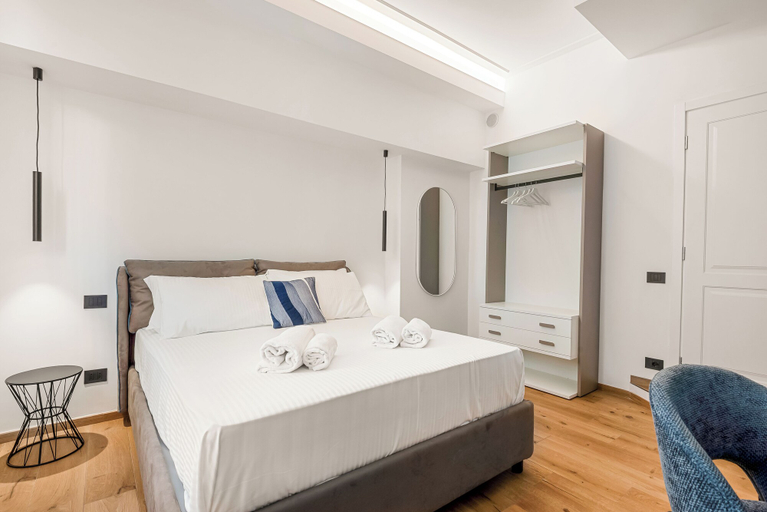 Room 2, Nelli Rooms - Via XXIV Maggio, La Spezia