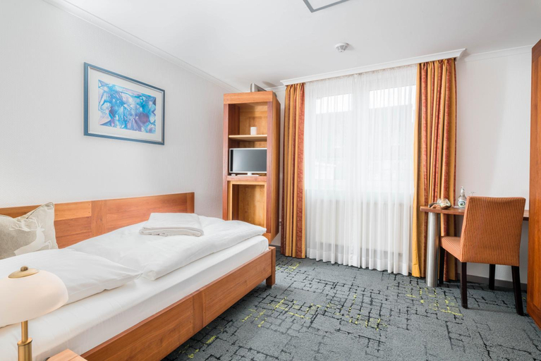 Bedroom, BB Landhotel Hutter, Hochsauerlandkreis