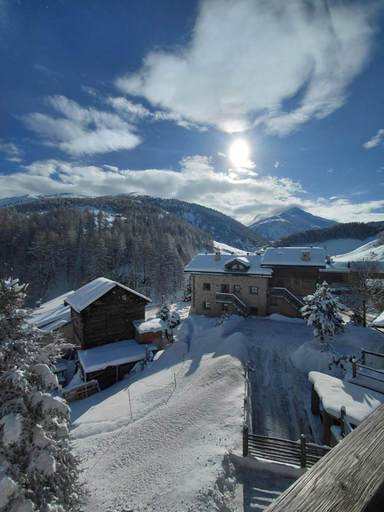 Exterior & Views 2, Hotel Bait De Angial, Sondrio
