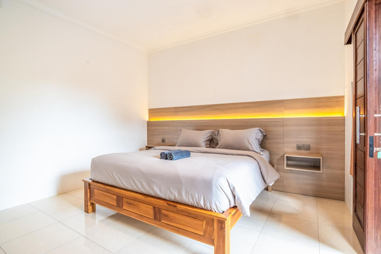 Bedroom 2, Few Mins Walk To Cafes & Beach Bb Guesthouse 1, Badung