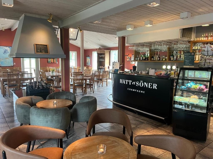 Bar (on property), Ada Krog Hotell & Konferens, Trosa