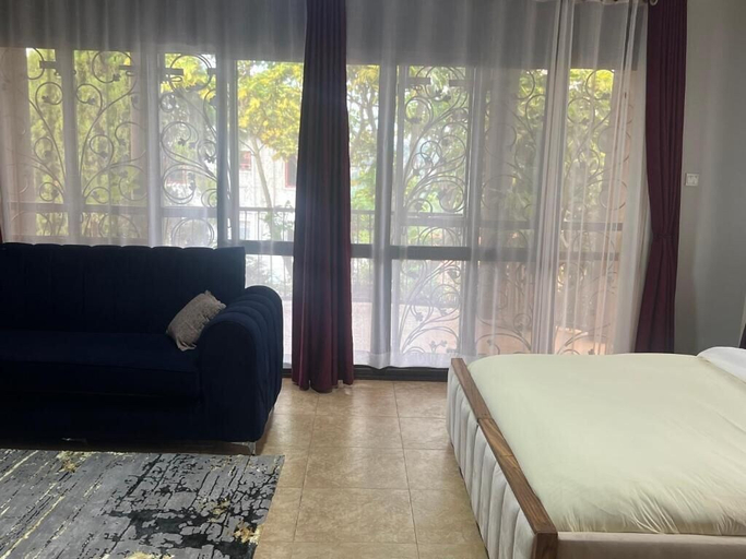 Room 2, ELMA SUITES & LOUNGE, Kampala