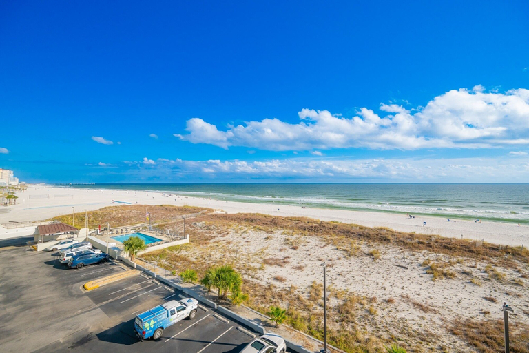 Beach 4, Island Winds West 380 3 Bedroom Condo, Baldwin