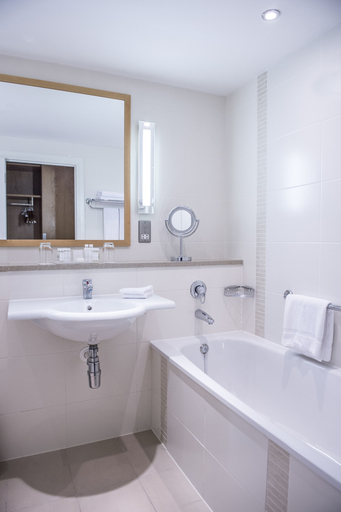 Bathroom 4, The River Lee Hotel