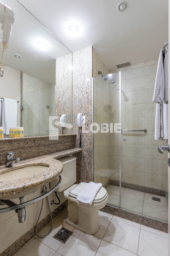 Bathroom, Lobie Barra da Tijuca Mediterrâneo, Rio de Janeiro