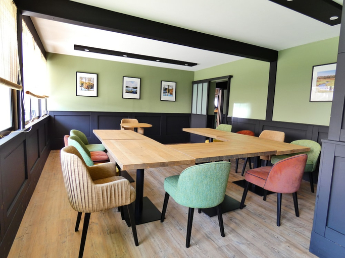 Others 4, Logis Hotel Black and Green, Haute-Vienne