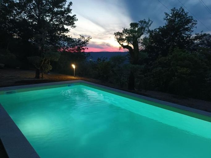 Pool 4, Casa de Ferrapilhe, Amares