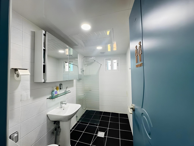 Bathroom 2, Casagusto, Paju