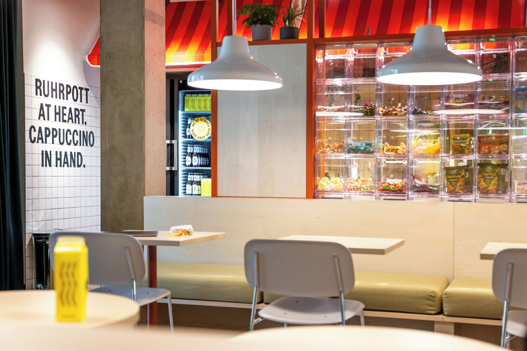 Dining 4, STAYERY Bochum Ehrenfeld, Bochum