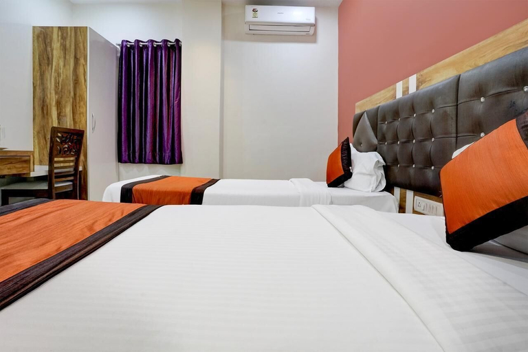 Room 5, Glitz The Veera Plus, Mumbai Suburban