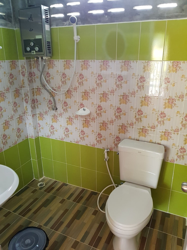 Bathroom 3, Khao Kho Lucky Hill Resort, Khao Kho