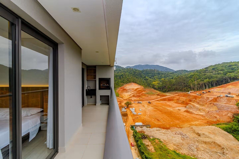 Property grounds 2, Vista Panorâmica- 2 Suítes- Praia Brava, Itajaí