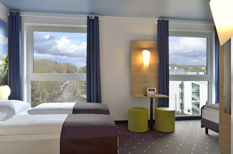 Bedroom 2, B&B HOTEL Offenbach-Kaiserlei, Offenbach am Main