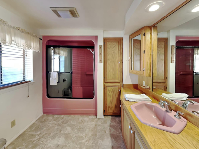 Bathroom 3, Quiet Mountain Hideaway by Ruidoso Vacation Rentals, Lincoln