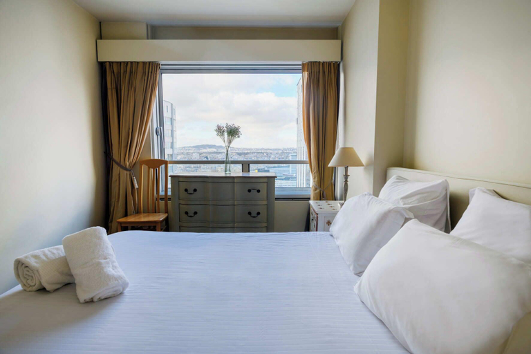 Room 3, Paris Center Emeriau, Paris